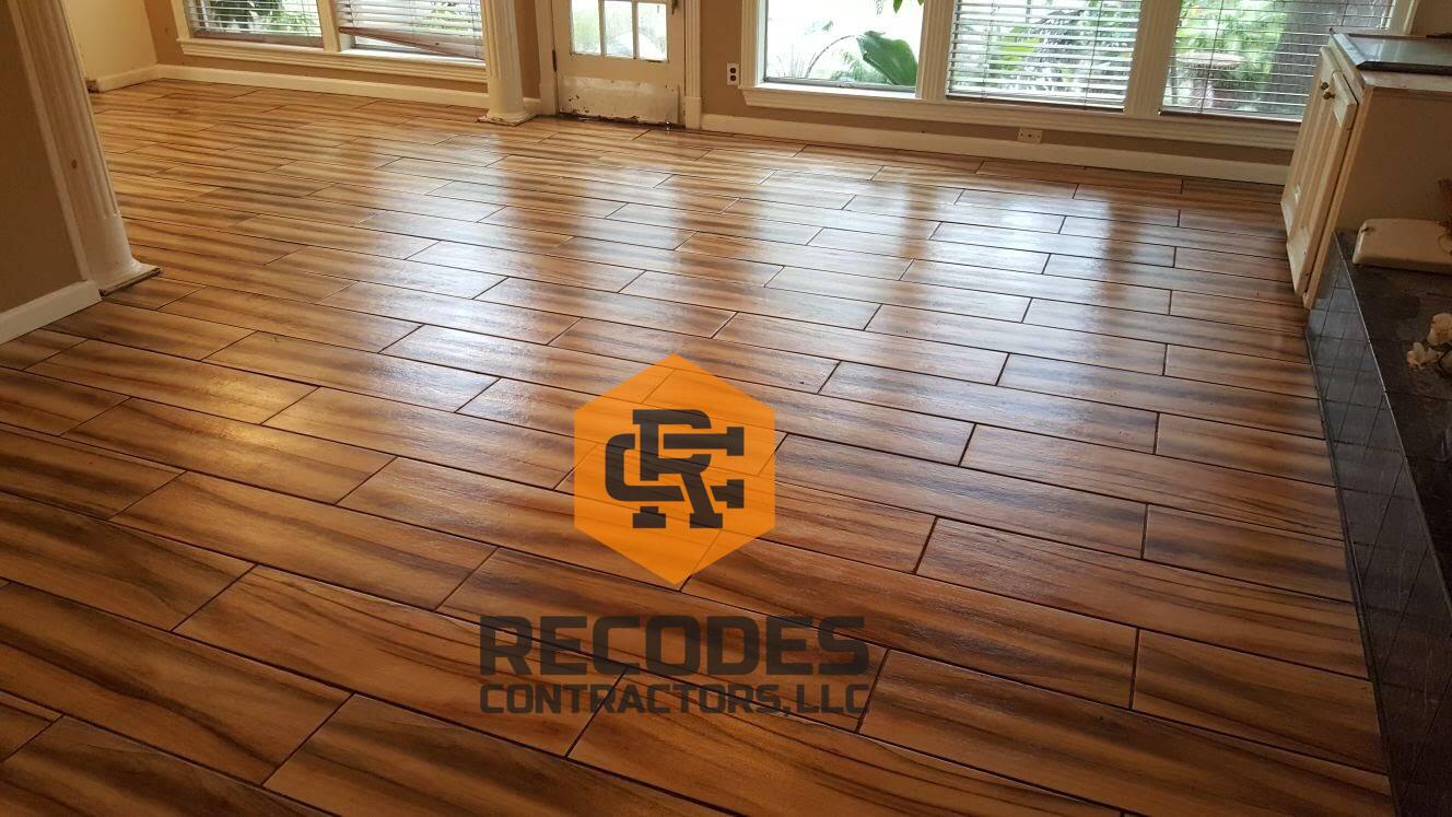 Flooring Contractor in Danciger: Recodes Contractors LLC